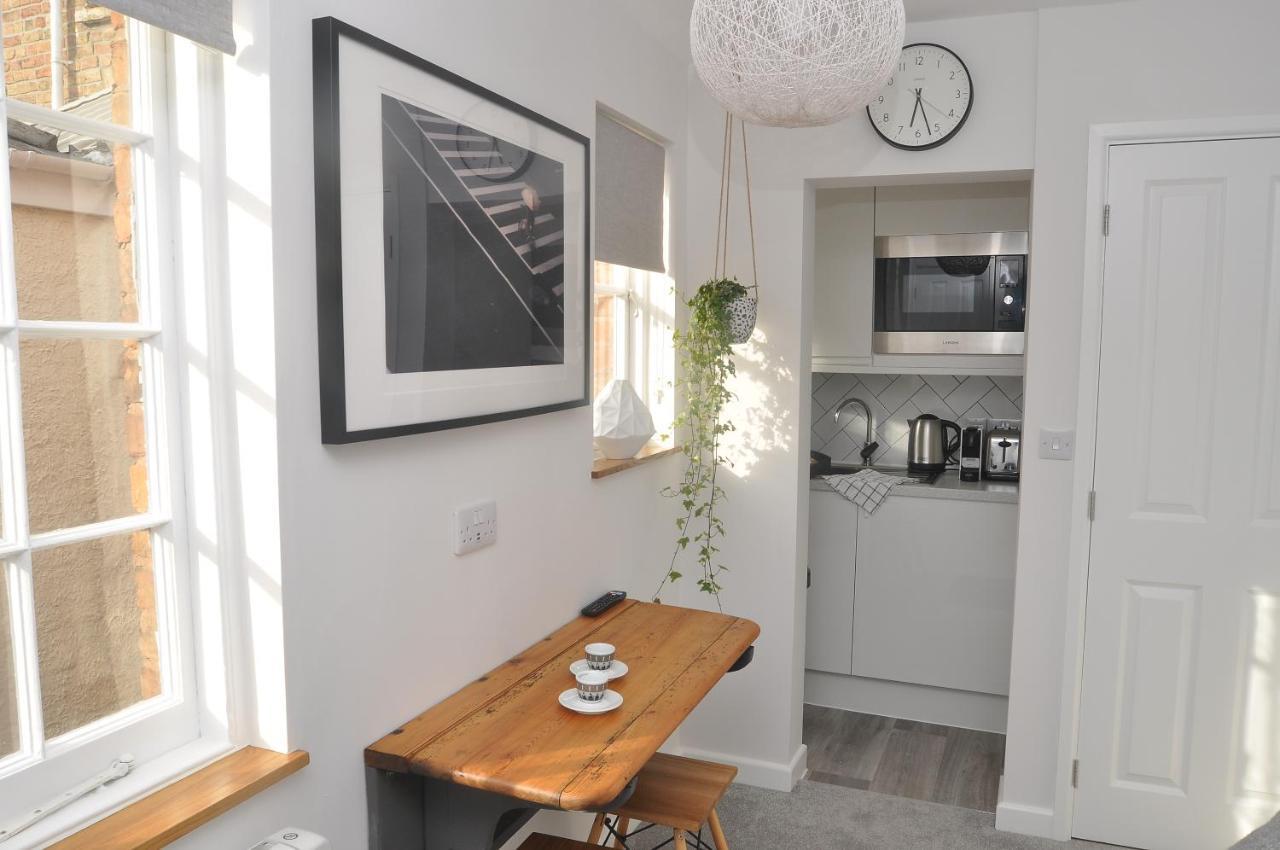 Bridge Street Apartments. Boutique Style Luxury, In The Heart Of Taunton. מראה חיצוני תמונה